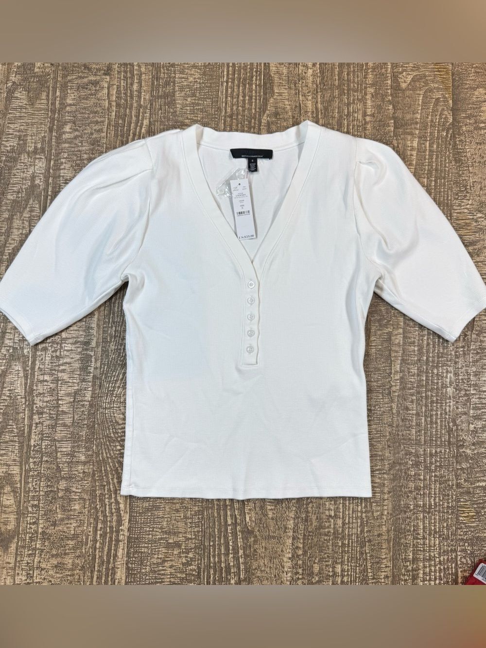 NWT WHBM Women's White Button-Front V-Neck Top with Puff Sleeves